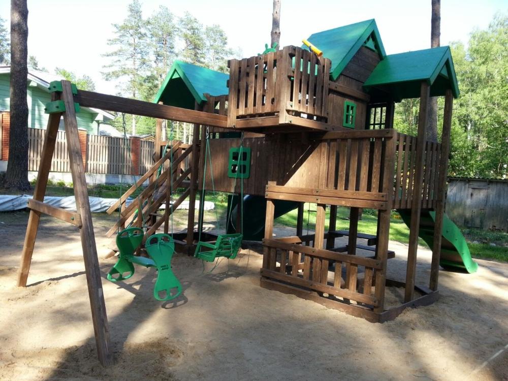 Детская площадка из дерева для дачи и общественных территорий "ДеЛюкс"